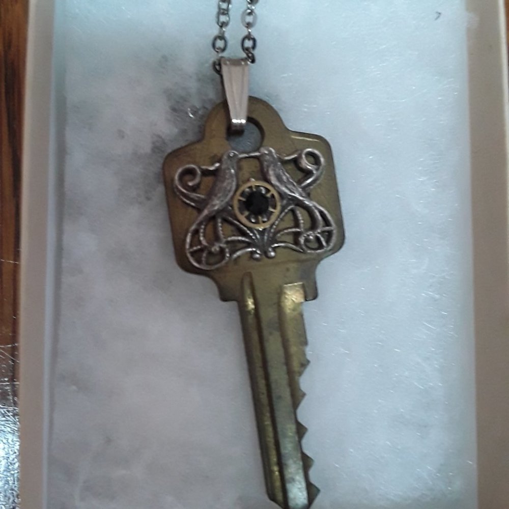 vintage  necklace